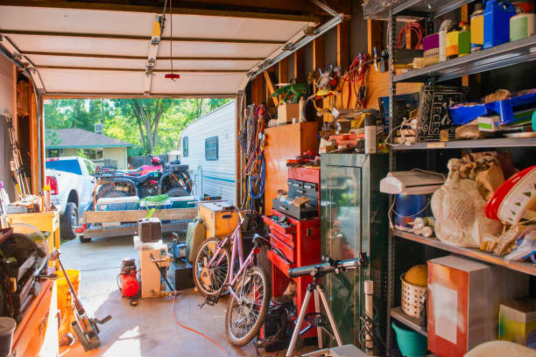 Fall Garage Clean-Out: Get Winter-Ready Before the First KC Freeze